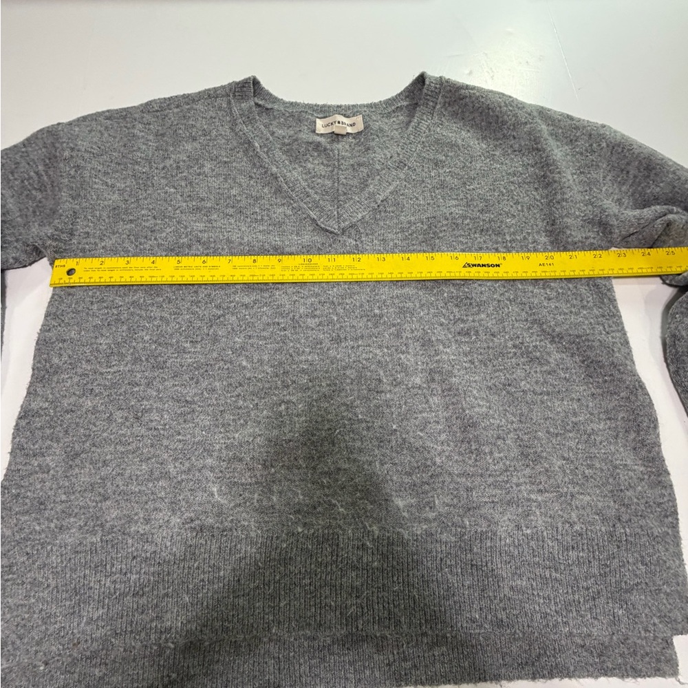 Lucky Brand Gray V-Neck Sweater - Picture 3 of 5